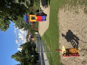 Überblick Spielplatz Zum Dallmeierkreuz 1 Parsberg